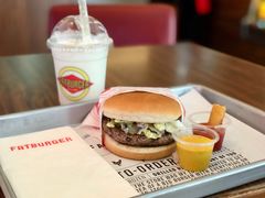 -FATBURGER 特富客汉堡(外交公寓店)