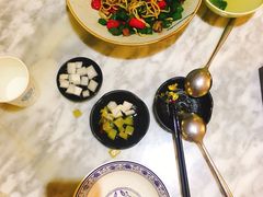-轻捞慢起面馆(新世界百货店)