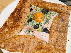 熏肉鸡蛋芝士奶油蘑菇可丽饼-RAC BAR(安福路店)