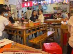 -冶建镜子·中国龙虾王(总店)