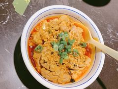 招牌红油猪脑-陆小凤四川料理(北京路店)
