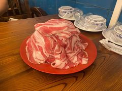 -洞庭洲·防空洞火锅·烧烤·铜锅涮肉(新百广场店)