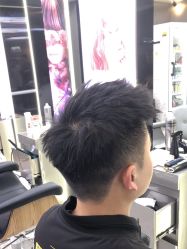 -藤野造型烫发染发