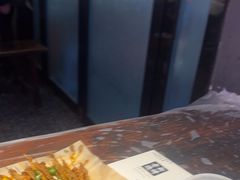 -老街烧烤大排档·地道湖北菜·龙虾馆(汉口火车站店)