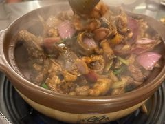 -胡须佬鸡煲四季火锅店(石厦西村直营店)