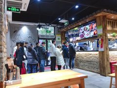 -弄堂咪道-饭香·面香·馄饨香(兴梅店)