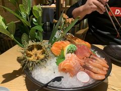 -枝魯枝魯自助料理