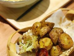 -POKEE VIA&Brunch·维娅(重庆来福士店)