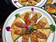 -鸭绿江海鲜烧烤大排档(杏林街店)