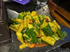 拍黄瓜-最先生·烧烤·火锅·音乐聚会餐厅(大悦城店)