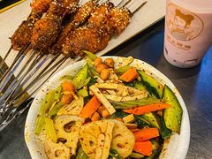 -碎怂烤肉(粉巷了街店)