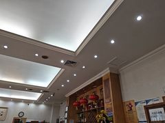 -南磨房食府(燕莎奥特莱斯购物中心店)