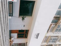 -花仓咖啡(祥安巷店)