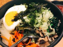 韩式拌饭-吴草鸡爪오초닭발韩食堂(融恒盈嘉中心店)