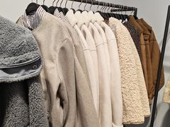 -URBAN REVIVO(上海中庚漫游城店)