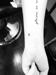 -刺客纹画纹身·洗纹身·穿孔饰品