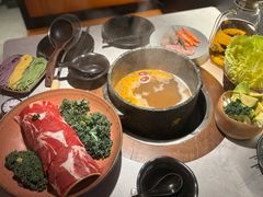 -芸山季·云南野生菌火锅(人民广场来福士店)