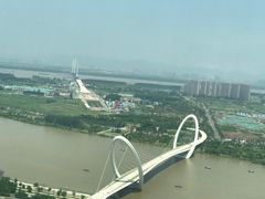 -南京眼步行桥