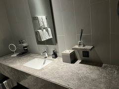 -SFEEL设计师酒店(成都春熙路天府广场店)