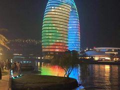 -湖州太湖旅游度假区-月亮广场