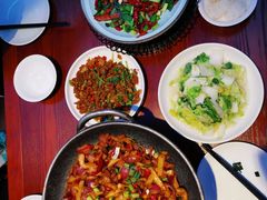 -唐师傅湘西名菜馆(武陵路店)
