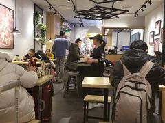 大堂-吉祥馄饨(虹桥火车站店)