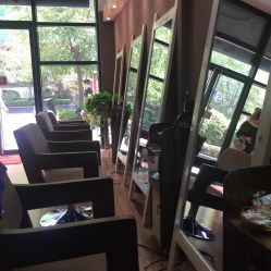 -明洞造型精品烫染