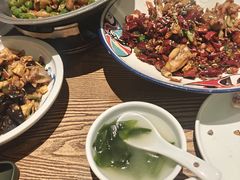 -佬湘楼·27年湘菜(天河都市广场店)