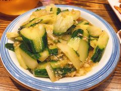 拍黄瓜-红尘酒肉小馆