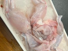 现杀跳跳蛙-沸炉重庆老火锅(军事博物馆店)