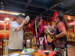 -老滇山寨•云南特色菜•地方菜•民族风情歌舞表演(金碧店)