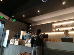 -瑞幸咖啡(怡富广场店)