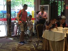 大堂-四季小馆·地道北京小吃(广百店)