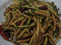 炝牛肉丝-满口香饭店