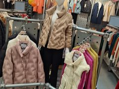 -上品折扣(回龙观店)