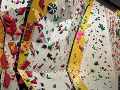 -问山MountQuest攀岩馆