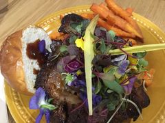 -HELLO 27 意面·沙拉·帕尼尼