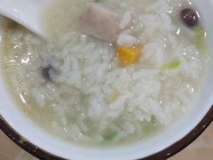 -海大大蒸汽海鲜餐厅·粤菜·特色小炒(欢乐颂店)