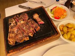 -奥斯特牛排馆(美第奇宫店)