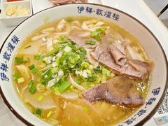 牛肉面-伊祥·敦煌楼
