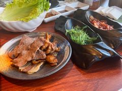 -山之屋炭火烧肉·生啤畅饮(大朗万科中央公园店)