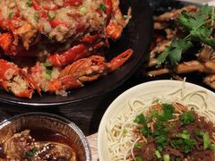 -巴厘龙虾·榜首油焖大虾(音乐学院·沿江酒馆店)