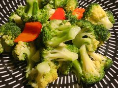 清炒西兰花-阿罗新疆菜(人民广场店)