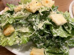 经典凯撒沙拉-城市大道红炉披萨烘焙坊