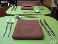 餐具-璞邸精品酒店西餐厅
