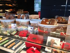 -Salon de The de Joel Robuchon(外滩18号店)