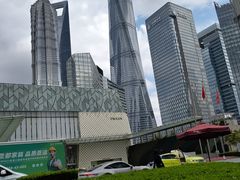 -陆家嘴空中步行连廊