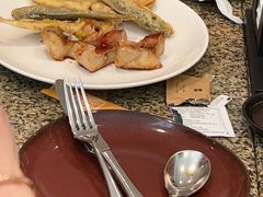 -怡咖啡海鲜自助餐厅(浦东香格里拉店)