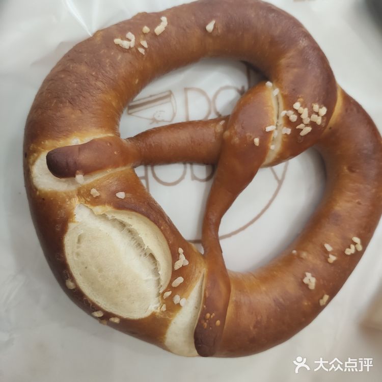 挺大一个，性价比满满，味道也还可以，就是做的有点太粗