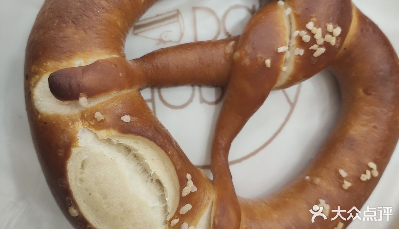 挺大一个，性价比满满，味道也还可以，就是做的有点太粗